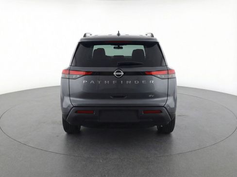 Used 2024 Nissan Pathfinder SV image 7