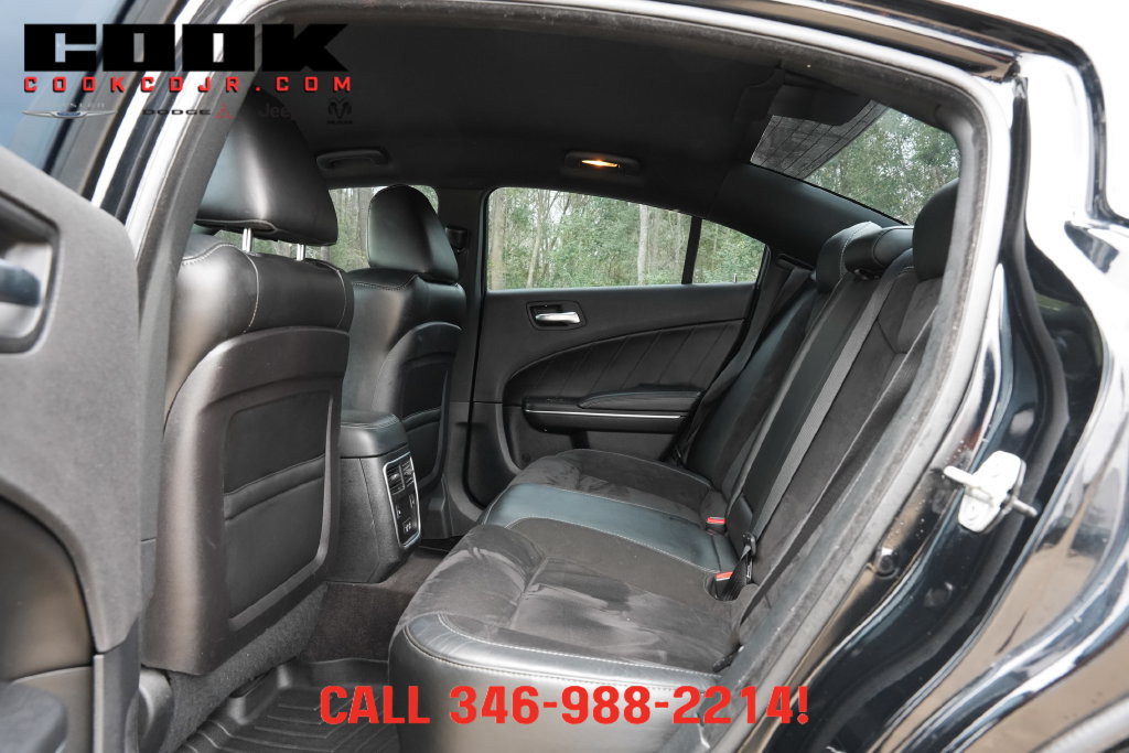 Used 2018 Dodge Charger R/T RWD image 20