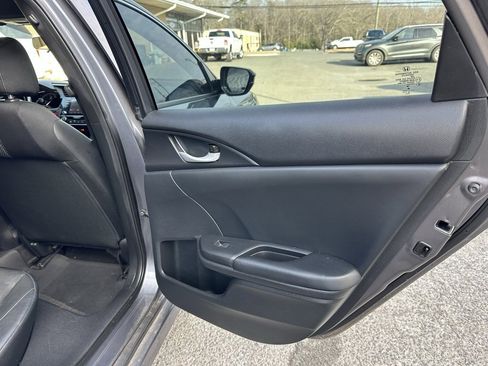 Used 2020 Honda Civic Sport image 17