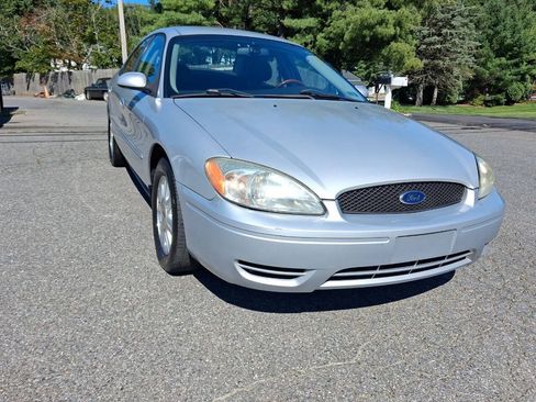 Used 2005 Ford Taurus SEL FWD image 6