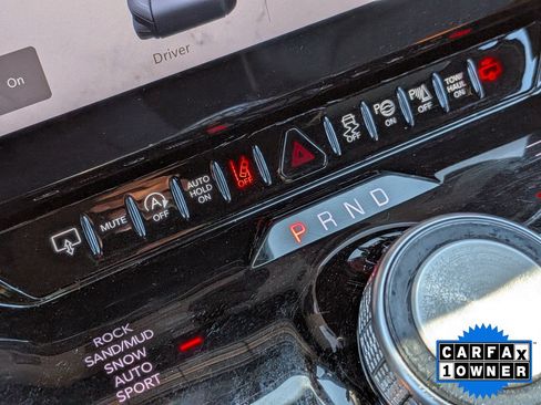 Used 2024 Jeep Grand Wagoneer L Series III AWD/4WD image 22