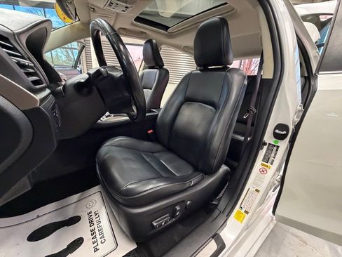 Used 2016 Lexus CT 200h w/ Navigation Package image 7