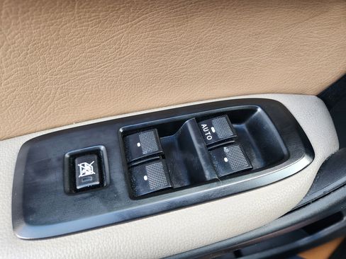 Used 2019 Ford Ranger XLT w/ Equipment Group 302A Luxury image 18