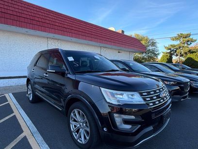 Used 2017 Ford Explorer Limited w/ Equipment Group 303A