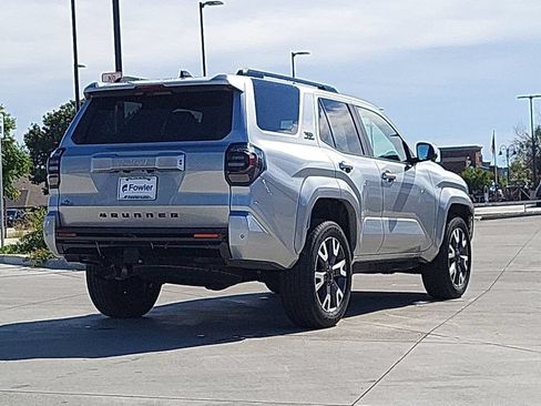 Used 2026 Toyota 4Runner TRD Sport Premium w/ Tow Technology Package AWD/4WD image 8
