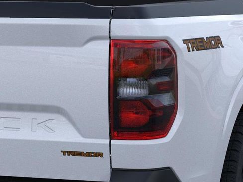 New 2025 Ford Maverick Tremor image 22