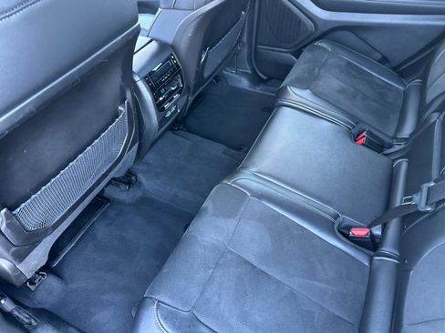 Certified 2024 Jeep Grand Cherokee L Altitude image 12