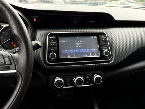 Used 2021 Nissan Kicks S FWD image 31