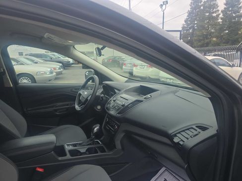 Used 2018 Ford Escape S FWD image 20