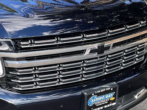 Used 2021 Chevrolet Suburban Premier image 30