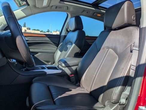 Used 2015 Cadillac SRX Performance w/ Driver Awareness Package image 17