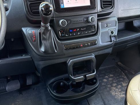 Used 2023 RAM ProMaster 2500 FWD image 18
