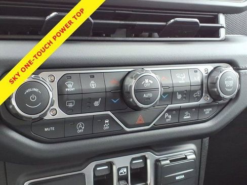 New 2026 Jeep Wrangler Unlimited Rubicon w/ Safety Group image 9