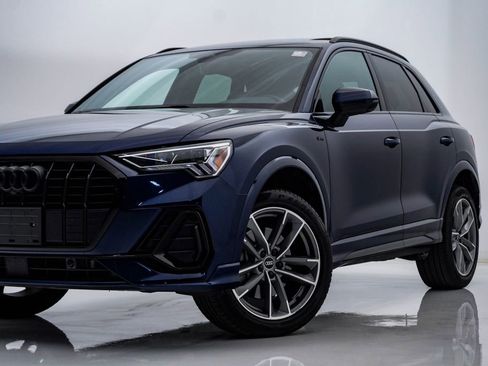 Used 2022 Audi Q3 2.0T Premium Plus AWD/4WD image 2