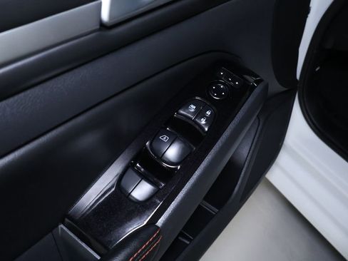 Used 2024 Nissan Altima 2.5 SR image 13