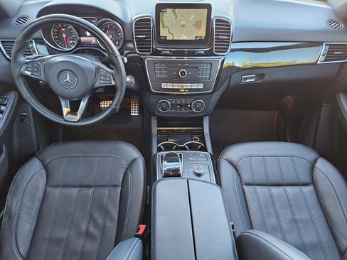 Used 2019 Mercedes-Benz GLE 400 4MATIC image 28