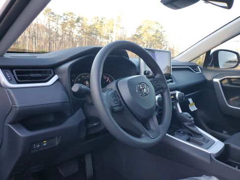 New 2025 Toyota RAV4 LE image 16