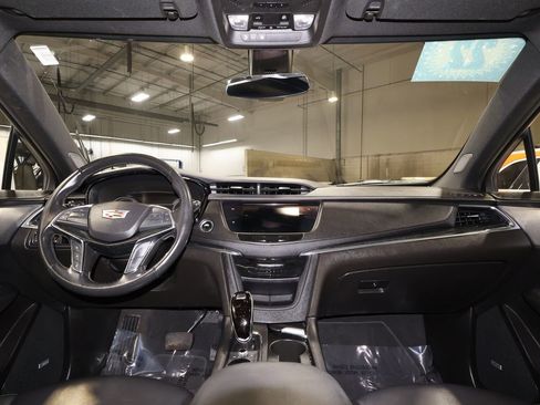 Used 2022 Cadillac XT5 Premium Luxury image 28