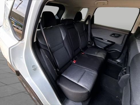 Used 2021 Nissan Rogue S AWD/4WD image 20