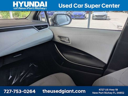 Used 2024 Toyota Corolla SE FWD image 18