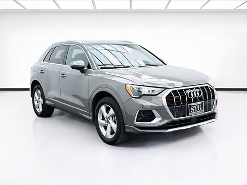 Used 2021 Audi Q3 2.0T Premium w/ Convenience Package image 3