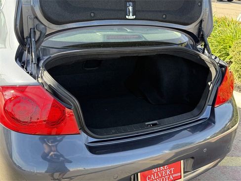 Used 2013 INFINITI G37 x w/ Premium Pkg image 26
