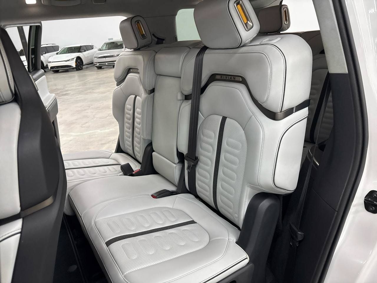 Used 2023 Rivian R1S Adventure Quad AWD/4WD image 16