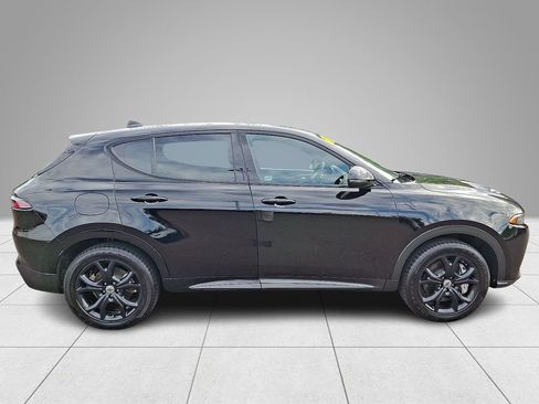 Used 2024 Dodge Hornet R/T Plus AWD/4WD image 8