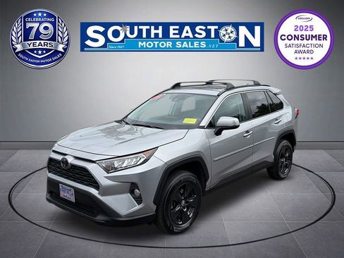 Used 2021 Toyota RAV4 XLE w/ Convenience Package AWD/4WD image 1