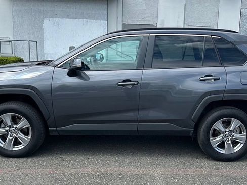 Certified 2024 Toyota RAV4 XLE AWD/4WD image 8