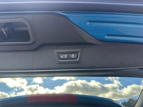 Used 2016 BMW X5 M image 31