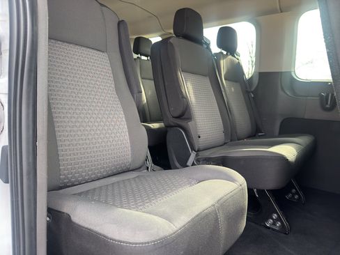 Used 2022 Ford Transit 350 XLT image 18