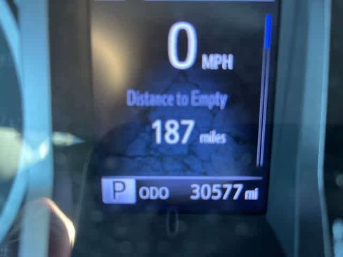 Used 2021 Toyota Tacoma TRD Off-Road image 8