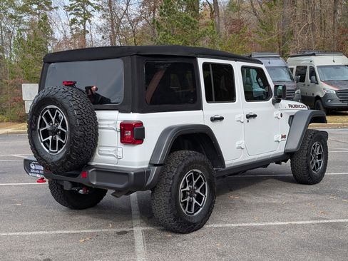 Used 2024 Jeep Wrangler Rubicon image 9