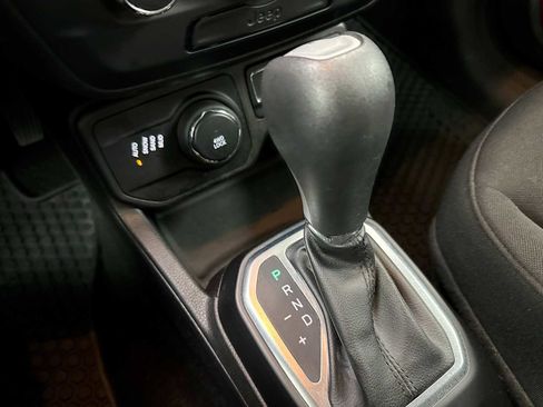 Used 2018 Jeep Renegade Sport w/ Power & Air Group AWD/4WD image 26