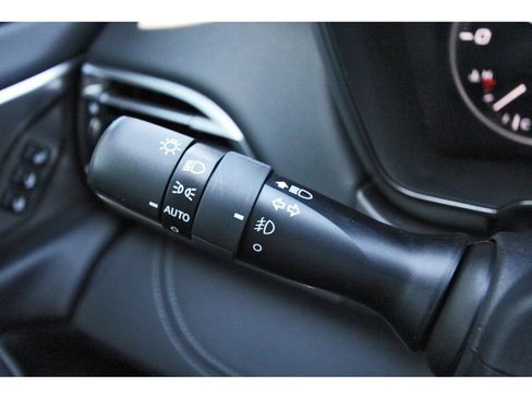 Used 2025 Subaru Outback Limited image 17