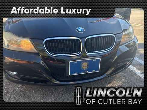 Used 2010 BMW 328i xDrive Sedan image 1