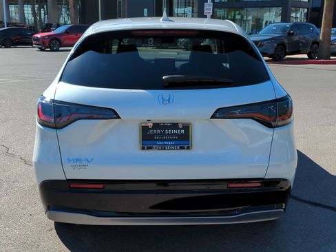 Used 2025 Honda HR-V EX-L image 4