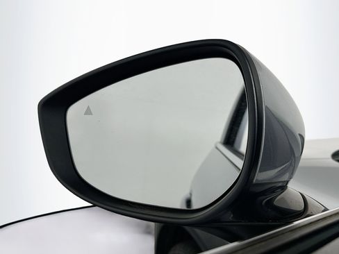 Used 2021 MAZDA CX-30 AWD 2.5 S w/ Select Package image 16