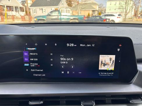 Used 2023 Kia Telluride LX image 26