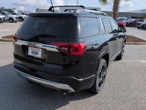 Used 2019 GMC Acadia Denali w/ Technology Package FWD image 4
