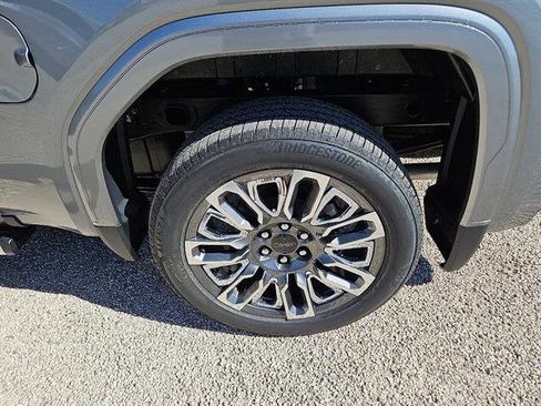 New 2026 GMC Sierra 1500 Denali Ultimate image 9