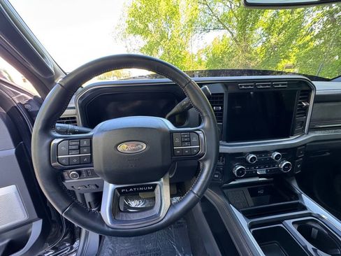 Used 2023 Ford F450 Platinum AWD/4WD image 22