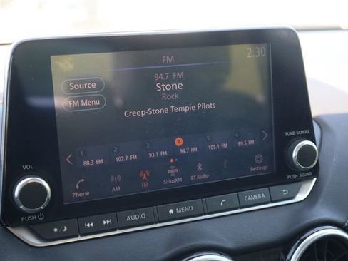 Used 2020 Nissan Sentra SV FWD image 16