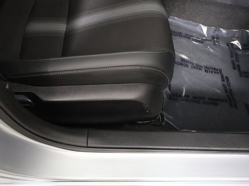 Used 2025 Honda Civic Sport image 29