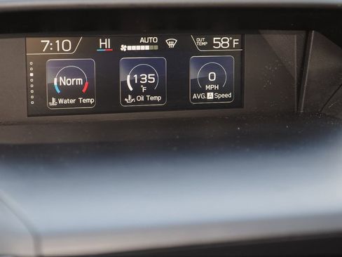 Used 2019 Subaru Crosstrek 2.0i Limited w/ Moonroof Package w/Navigation image 17