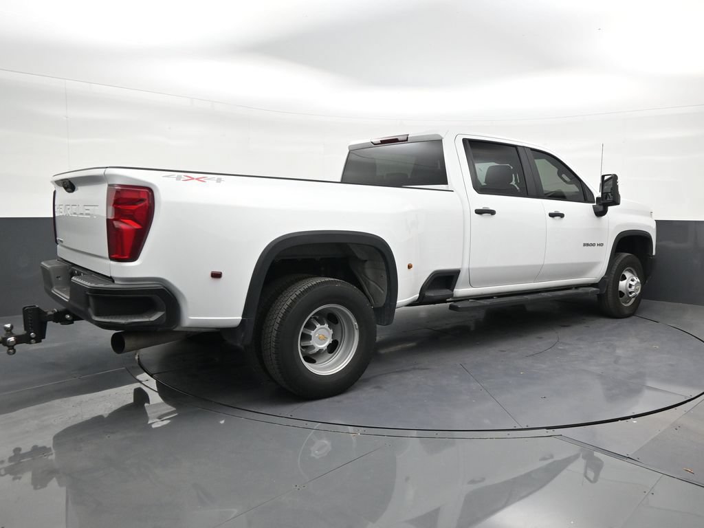 Used 2025 Chevrolet Silverado 3500 W/T AWD/4WD image 5