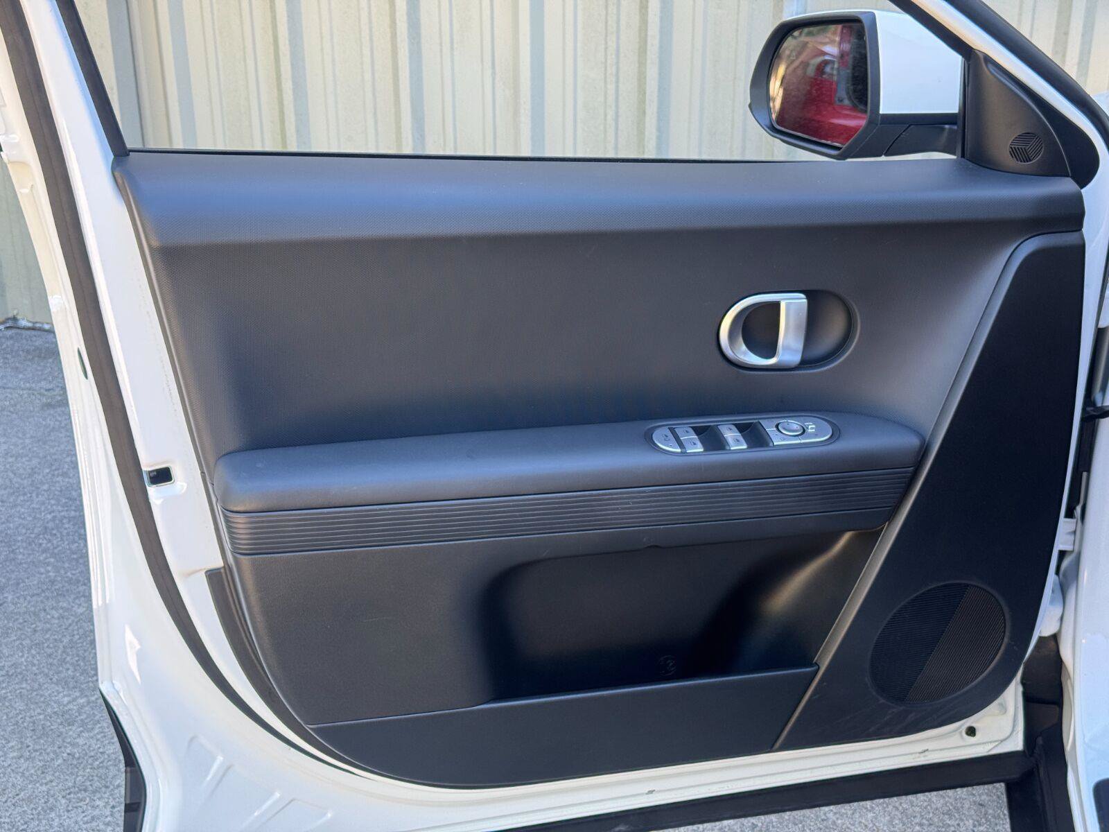Used 2024 Hyundai Ioniq 5 SEL RWD image 40