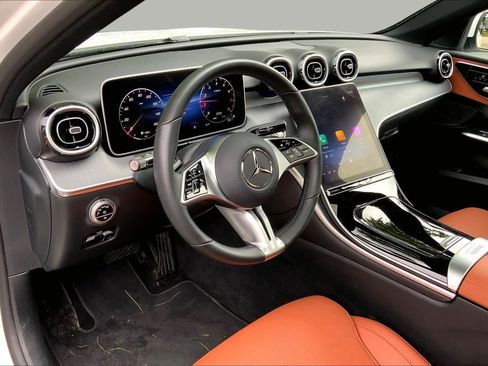 Used 2025 Mercedes-Benz C 300 4MATIC Sedan image 18