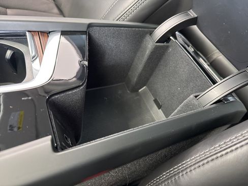 Used 2024 Volvo XC60 B5 Ultimate w/ Protection Package Premier image 30